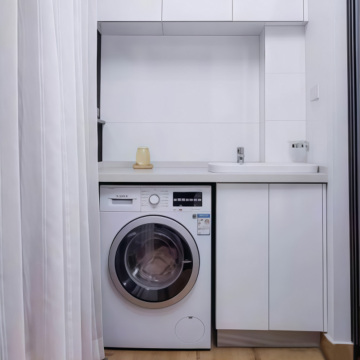 Pure White Minimalist Full Length Custom Balcony Laundry