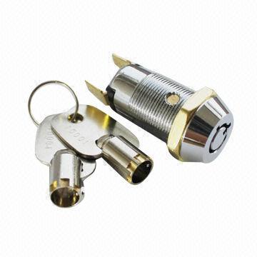 Large Full Size Switch Lock, Ω500m Insulation Resistance