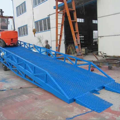 Best Selling Movable Forklift Container Loading Dock Ramps Lift Tables