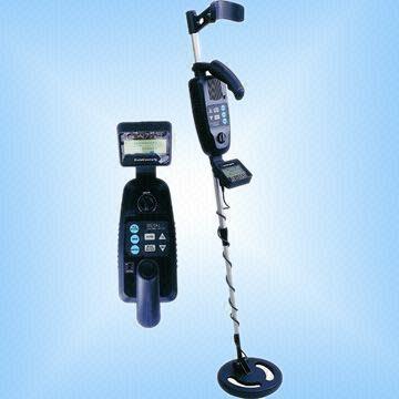 Metal Detector with LCD Display and Waterproof Search Coil