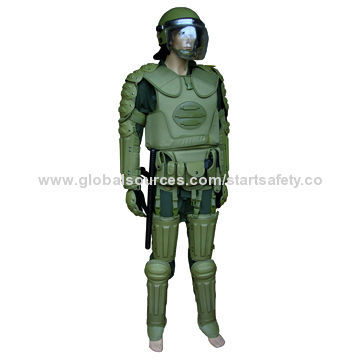 Anti-riot Suit with High Performance Special Engineering Plastic and EVA