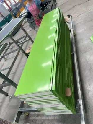Green Flat Insulation Board Metal Exterior Wall Panel Polyurethane Core Panels