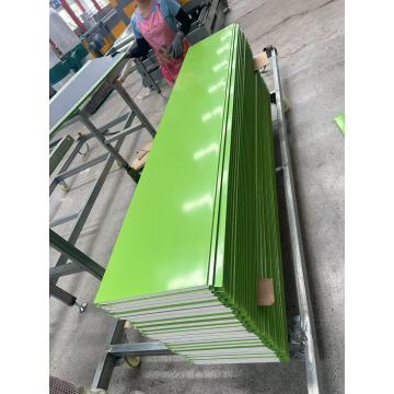 Green Flat Insulation Board Metal Exterior Wall Panel Polyurethane Core Panels