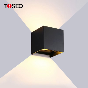 Modern Black Wall Lamp for Living Room and Corridor - Led Square Indoor Lighting