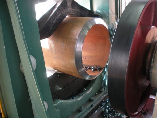 Roll Grooving Ends on Spool Pieces
