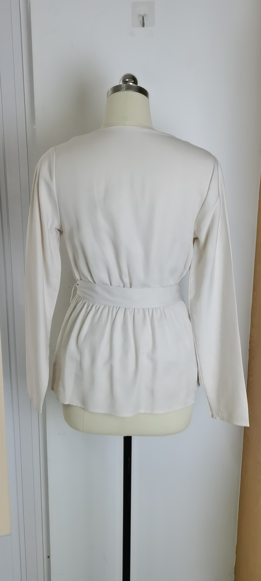 Summer Women's Deep V White Long Sleeve Top