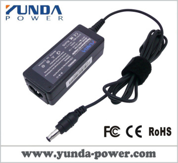 High Quality YUNDA Brand Universal Laptop Adapter for Samsung 19V 2.1A 40W Laptop Charger Connector Size 5.5mm*3.0mm