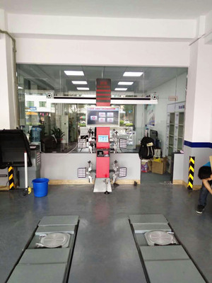 Wheel Alignment Machine with Three Dimension