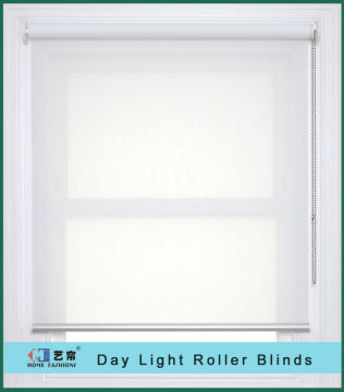 Day Light Sunscreen Motorized or Manual Outdoor Roller Blinds