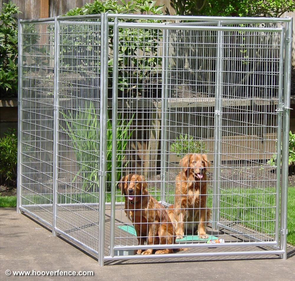 Temporary dog clearance fence outdoor