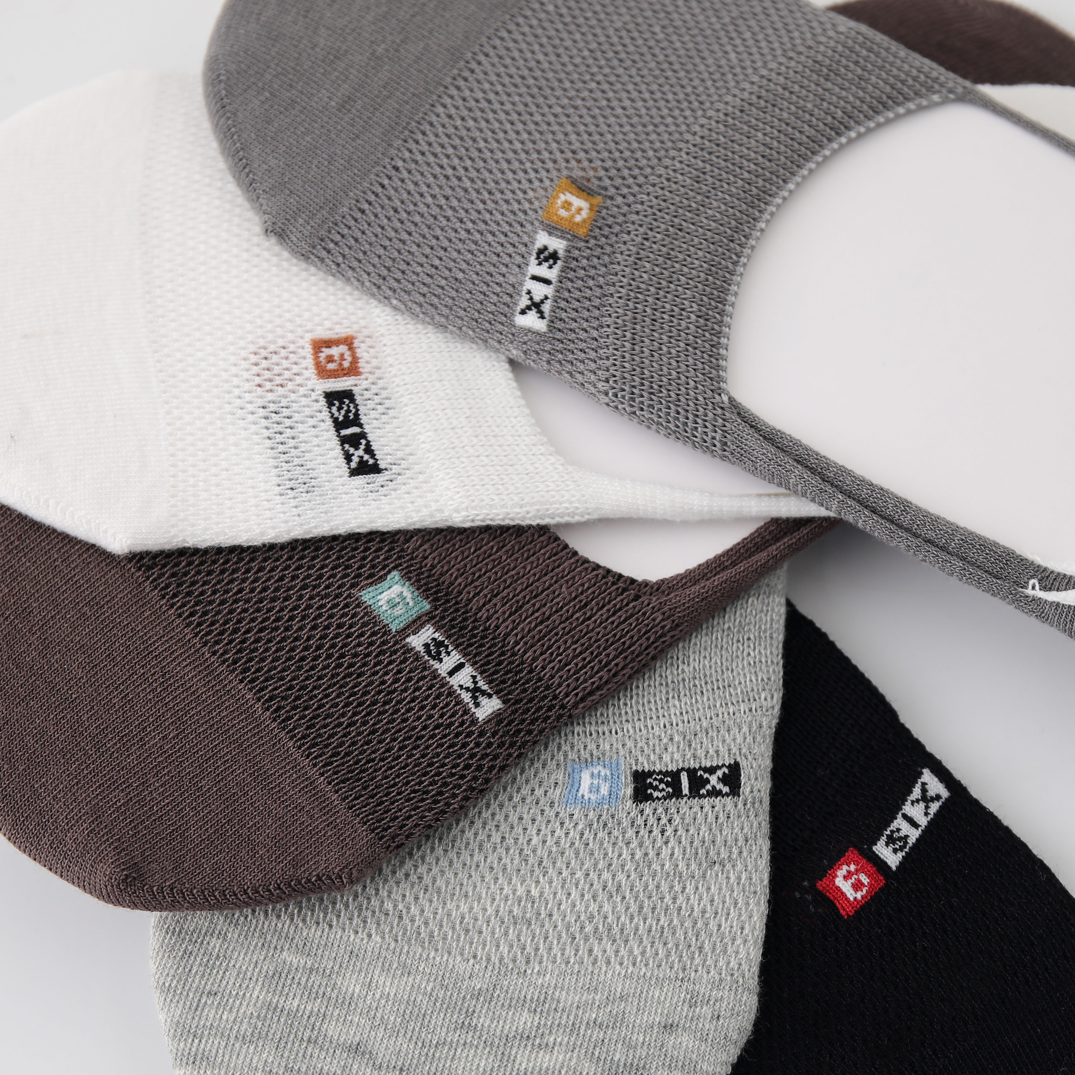 Мужчынскія плоскія нябачныя шкарпэткі