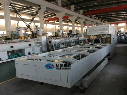 Plastic pipe belling machine