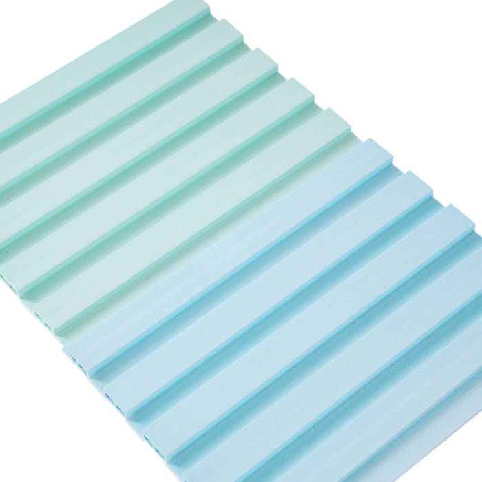 Bảng điều khiển tường WPC màu xanh và trắng