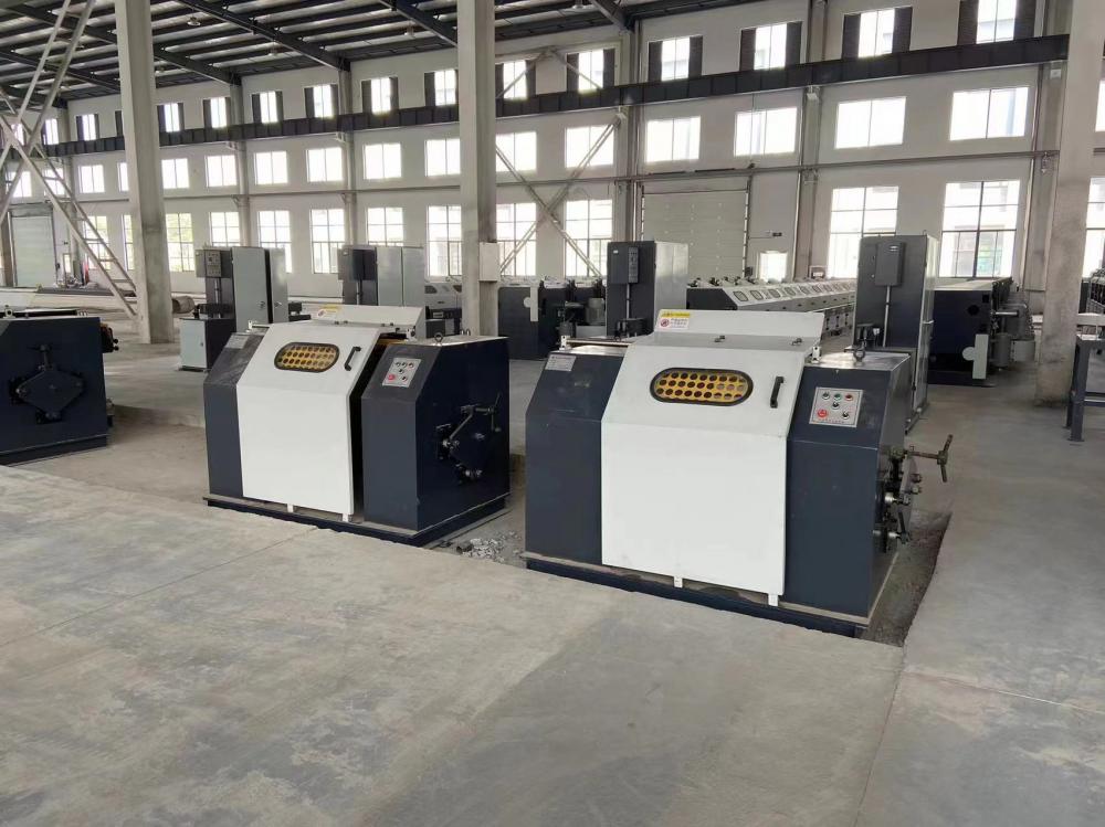 spooling machine for steel wire