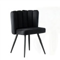 Silla de comedor moderna de terciopelo con diseño de respaldo único