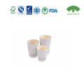 Vaso de papel de pared ondulado con textura ecológica