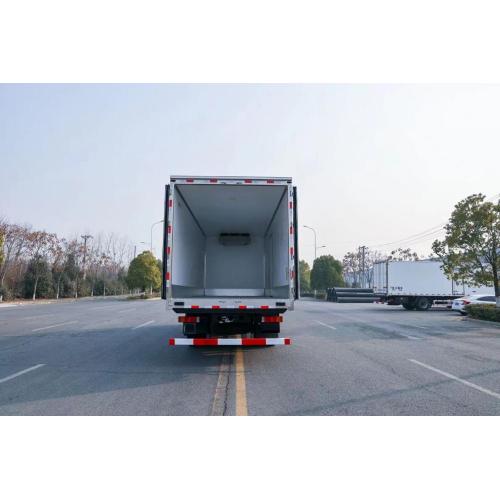 Dongfeng 10T meat and fish refrigerated truck