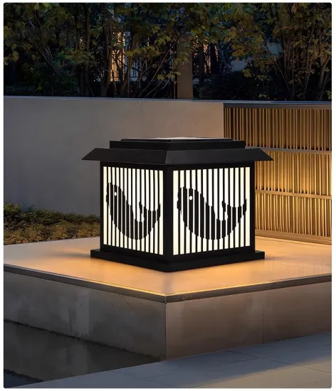 Simple and Modern Solar Pillar Light: Outdoor LED Gate Light
