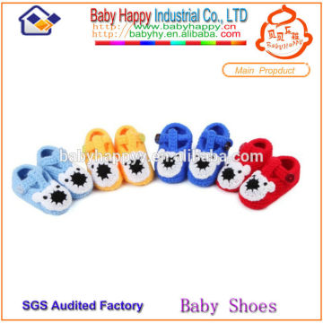 Wholesale spanish style handmade wool baby shoe