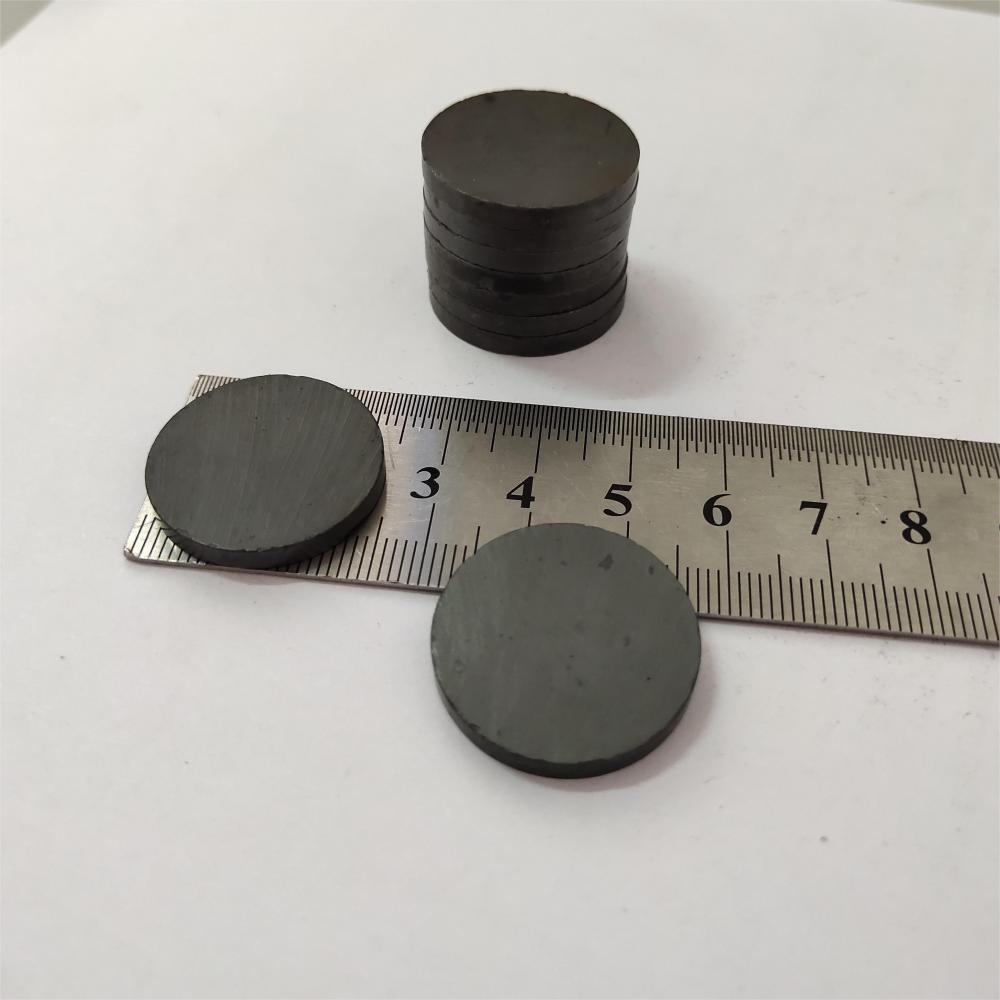 Ferrite Magnet Disc 12 Jpg