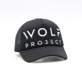 Black Foam Trucker Hat met geborduurd logo