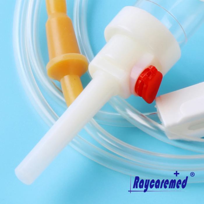 RM04-006 Medical IV z zestawem transfuzji krwi
