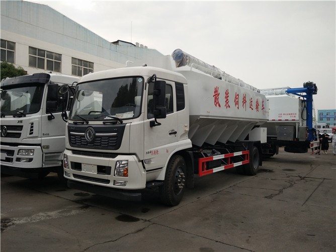 6000 галлон Dongfeng Freet зарбҳои интиқолшуда