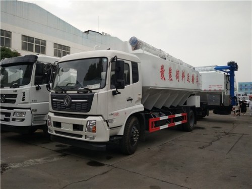 6000 liter Dongfeng Feed Delivery Tank Lastbilar