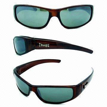 Sports Sunglasses for Men, with Black Frame and UV 400 Protection