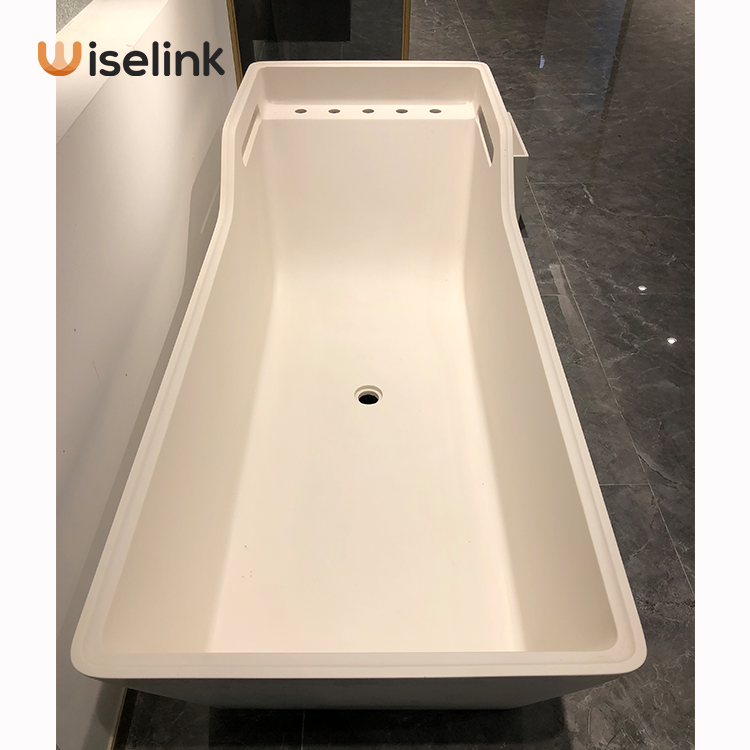 customized bathtub