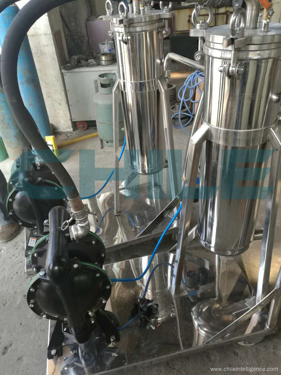 Filter car with stainless steel tank