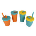 Taza de entrenamiento para niños pequeños con taza de paja de silicona de color en contraste