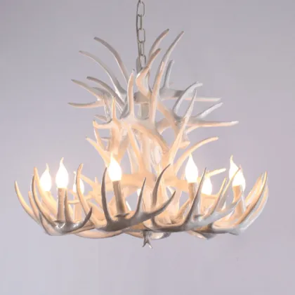 Retro Antler Chandelier: Vintage Industrial Deer Light for Living Room