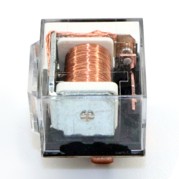 Αδιάβροχο κάτοχος ασφαλειών αυτοκινήτων Assy Block Socket 70 Ampere Harness Wiring Relay Box