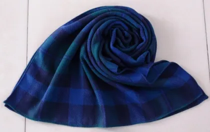 Plaid no fringe cashmere scarf