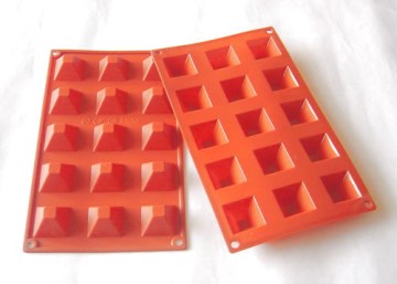 Moule à pâtisserie en silicone, moule à pudding 18 tasses