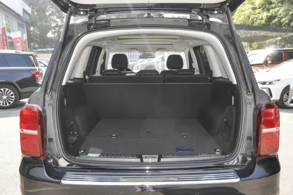 In Stock Cheap BAIC BJ90 2024 Left Hand Drive Gasoline Cars