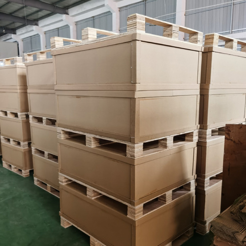 Caja tipo panal de cartón corrugado reforzado para maquinaria pesada