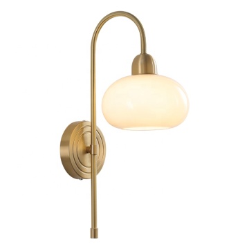Modern Brass Color Background LED Wall Lamp for Bedroom or Hotel Corridor