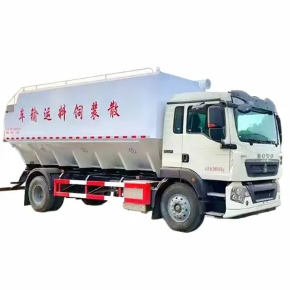 2025 Brand New China Bulk Feed Truck with 5-30 Ton Silos for Grain and Chicken Feed Transportation