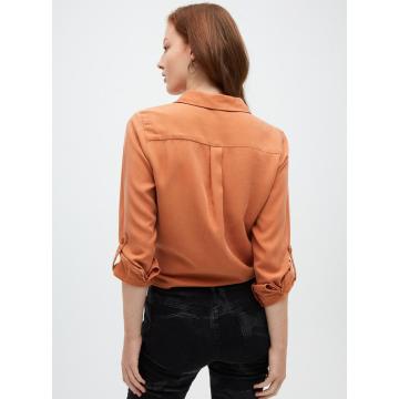 Kemeja fashion wanita kasual
