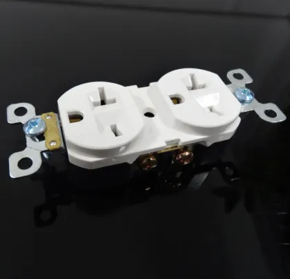 Leviton White Straight Blade US UL Duplex Receptacle Nema 6-20R