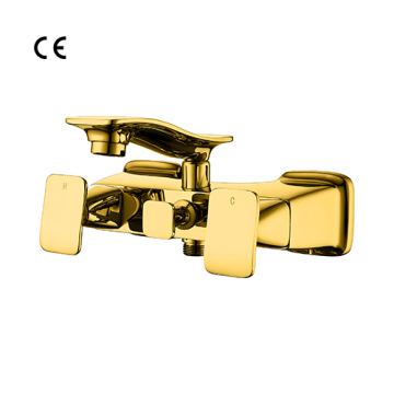 Bathtub spout with shower diverter