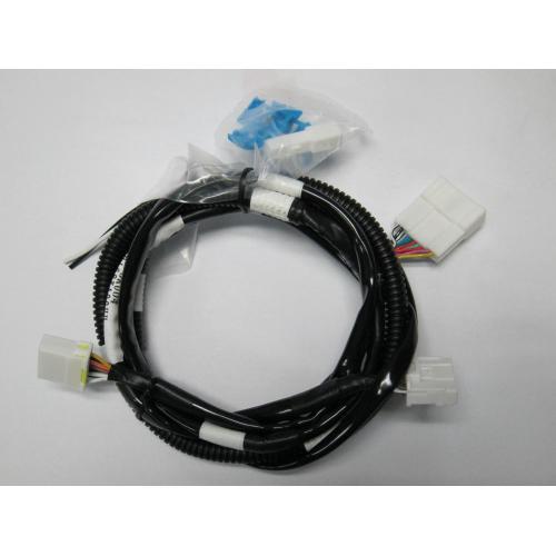 Conector de arnés de cables y conjunto de cables