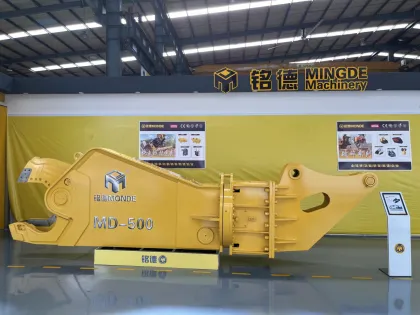 Eagle Shear: Excavator Hydraulic Metal Demolition Cutting