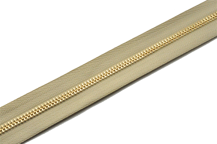 Gold color available Titanium zipper long chain zipper roll custom