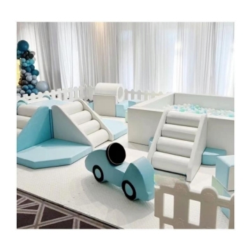 Customizable Outdoor Soft Play Bounce Castle with Slide and Ball Pool for Family Events