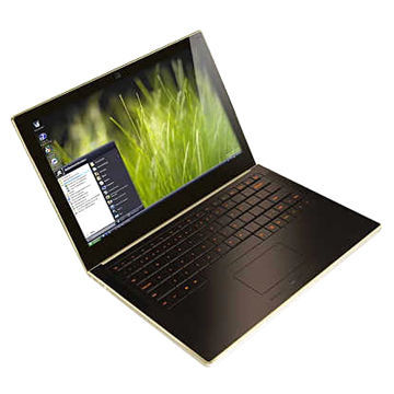 14-inch Laptop Computer with 800 x 600 Pixels Resolution