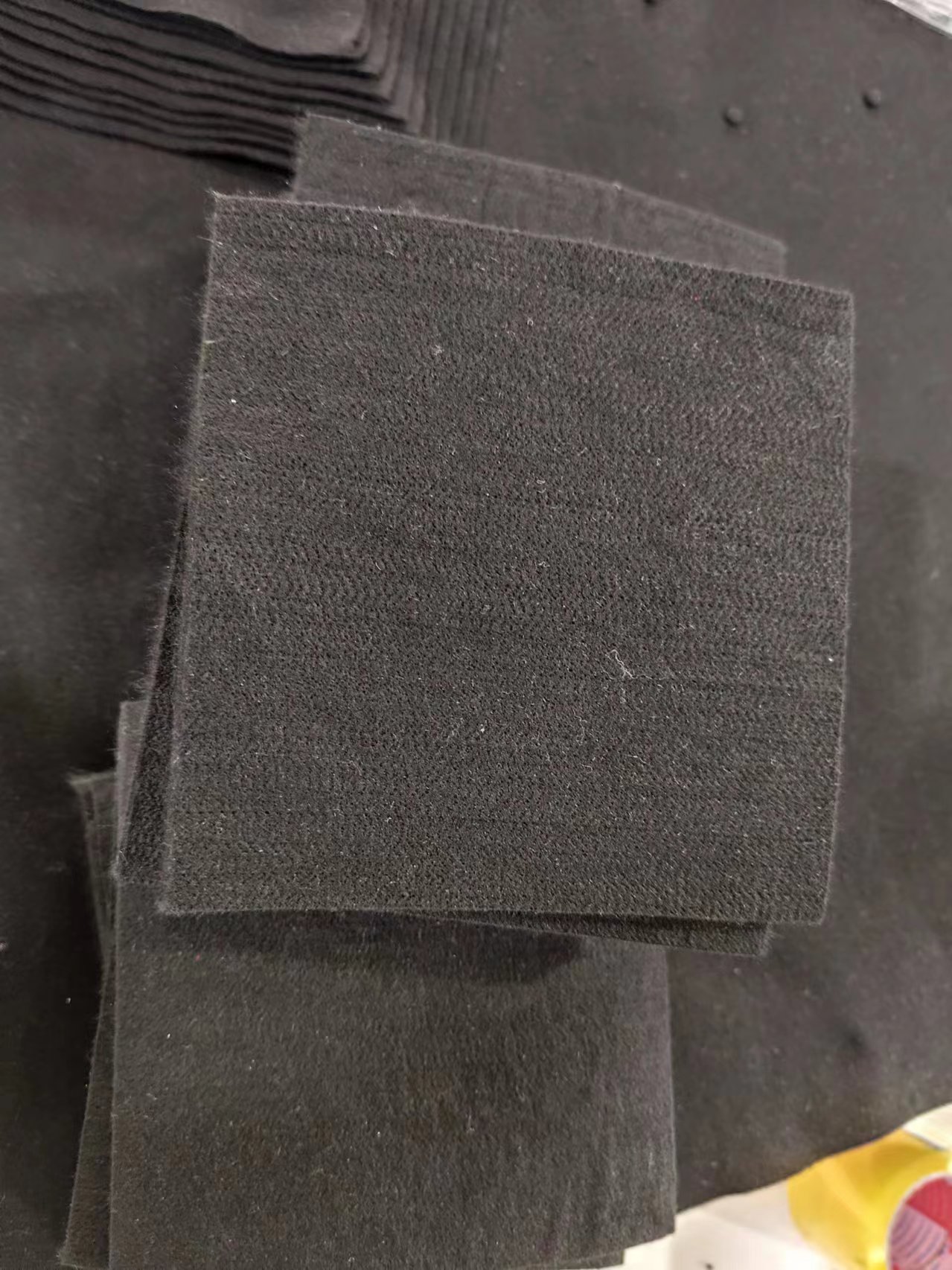 Black Carbon Fiber Felt Welding Blanket