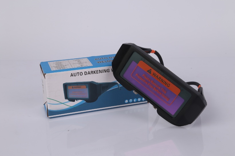 Solar auto-dimming welding glasses to prevent dizziness